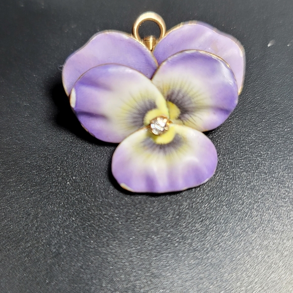 Antique Enamel and 0.25 carats Diamond Pansy Brooch/ pendant 14K yellow Gold - Picture 4 of 5